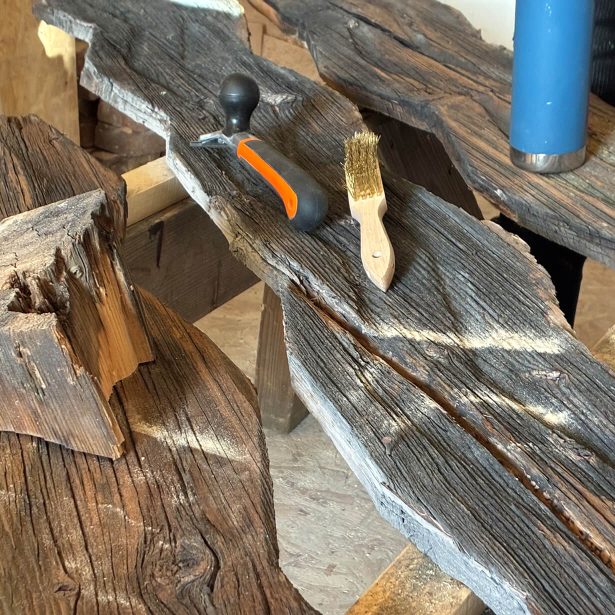 Nach historischem Vorbild gefertigtes Fassadenblech aus Metall